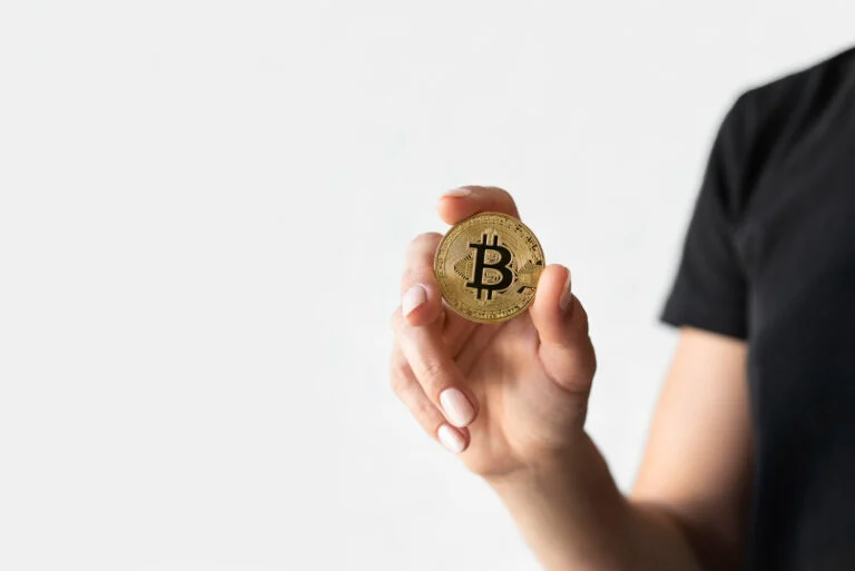 Come e Dove Usare Bitcoin: La Guida Pratica ai Pagamenti nel Mondo Reale (e Online)